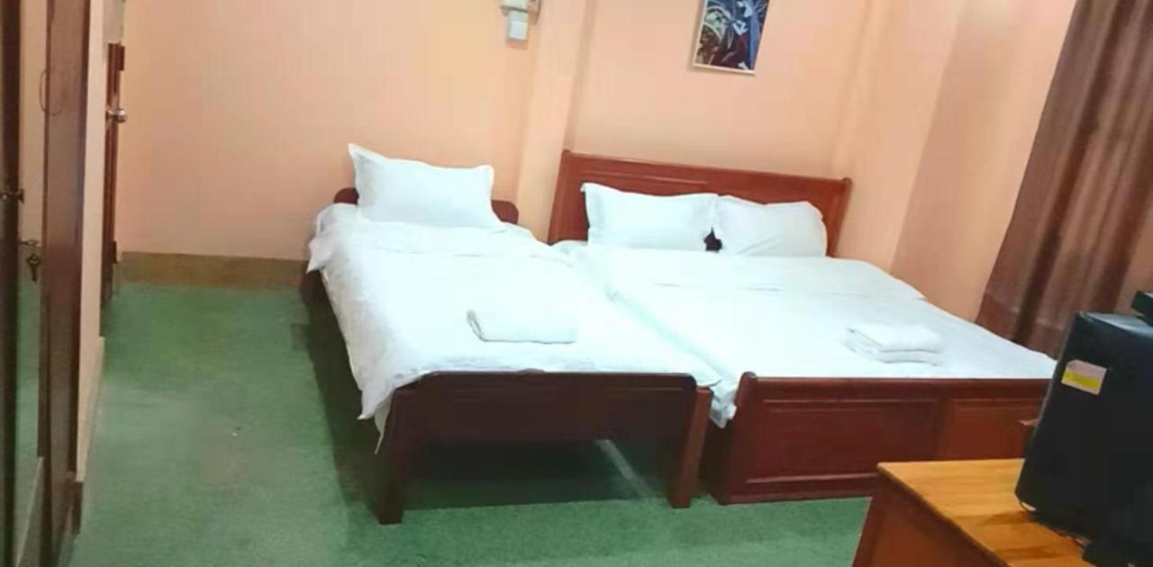 Green Land Hotel Ban Nongdouang Exterior photo